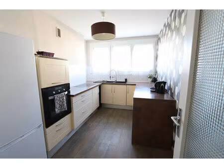appartement 3 pièces 81 m² à louer fleury-les-aubrais 45400 ? | era immobilier