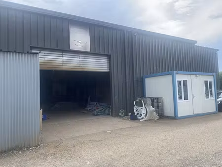 location local d'activités martillac 233 m²