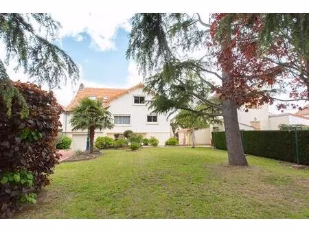 maison bretigny sur orge 11 pièce(s) 232 m2