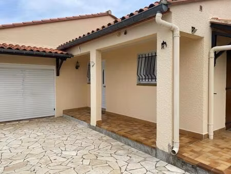 maison saint genis des fontaines 4 pièce(s) 90 m2
