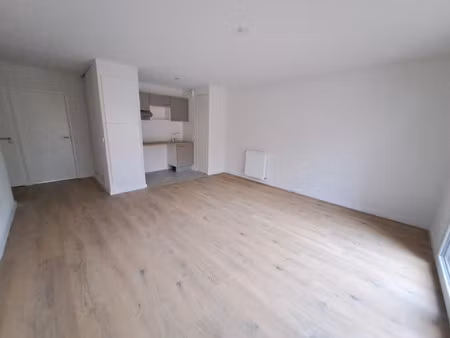 location appartement 3 pièces 61m² bruguieres 31150