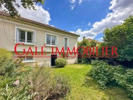 maison de 6 pièces de luxe en vente à bourg-la-reine  île-de-france