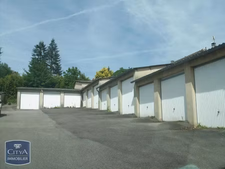 parking à louer 12 m² - limoges (87) - 76€