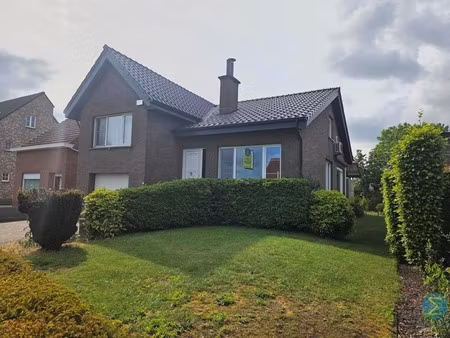 huis te huur in dessel met 4 slaapkamers