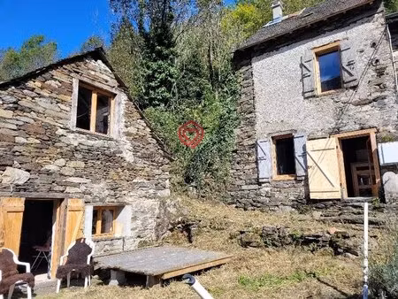 petite maison et grange aménagée