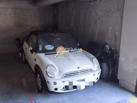 achat parking la seyne sur mer 83500