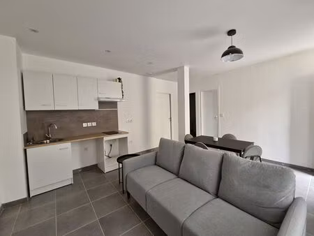 a louer t2 bis meuble sigean