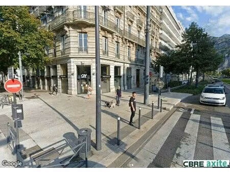 location local commercial 531m² grenoble 38000