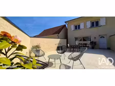 bâtiment agricole 5 pièces 140 m²