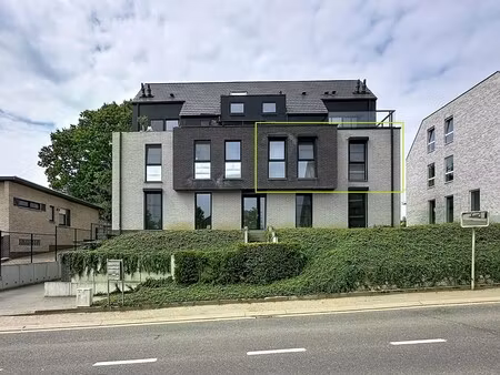 instapklaar appartement te pellenberg!