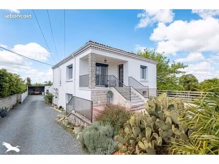 pavillon 7 pièces 161 m²