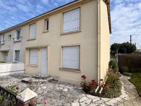 maison à beaupréau (49600)