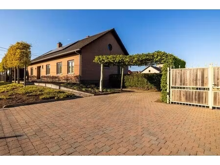 gerenoveerde woning 3slk op rustige ligging
