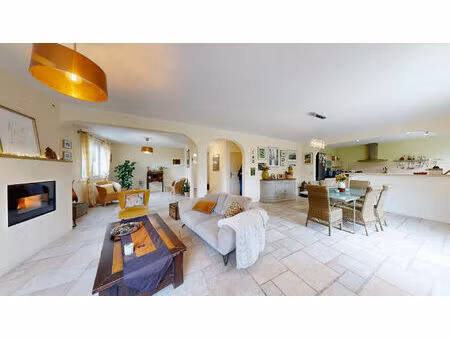 vente maison 7 pièces  170.00m²  meulan