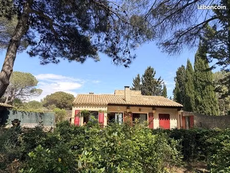 villa 5 pièces 83 m²