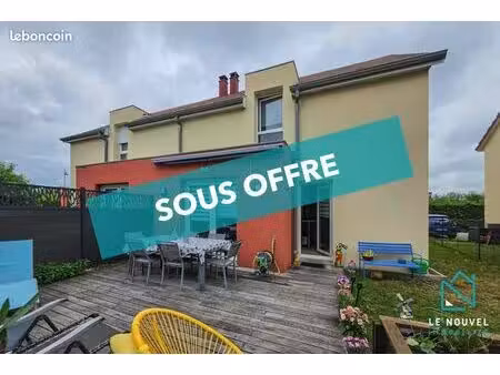 maison 4 pièces 90 m²