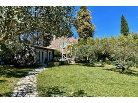 villa de luxe à vendre à eygalières : 2 495 000 € | 380m²