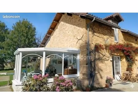 maison 16 pièces 347 m²