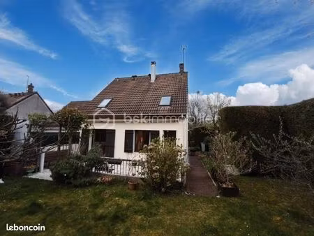 maison 5 pièces 95 m²