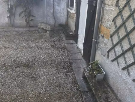 appartement avec jardinet
