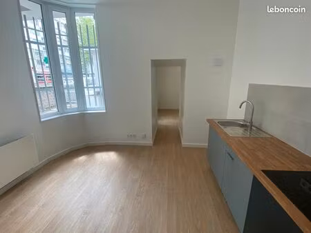 lumineux t2 de 30m² entièrement neuf - 450 / mois cc