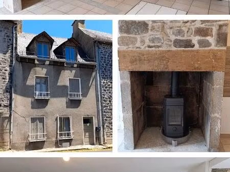 maison à louer   75 m2   2 chambres   à allanche