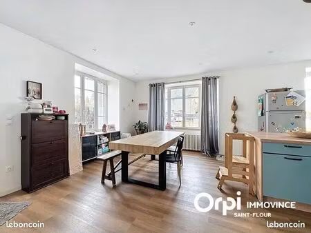 location maison lumineuse et spacieuse