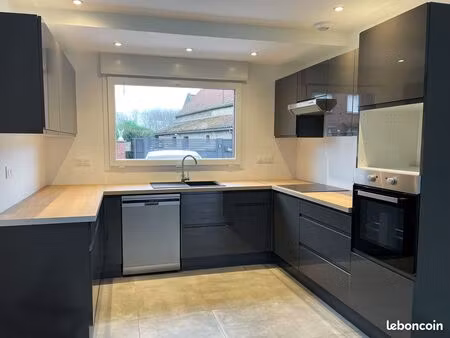maison 5 pièces 104 m²