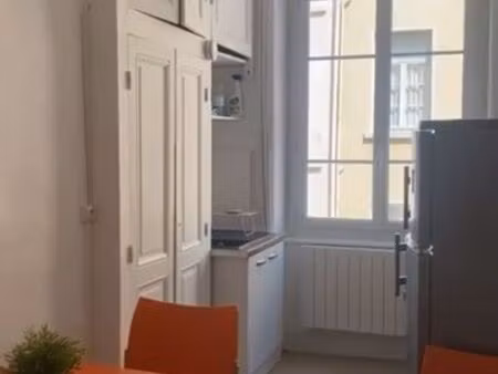 appartement meublé 2 pieces + mezzanine ancien rénové
