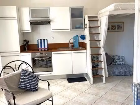 studio 1 pièce 32 m²
