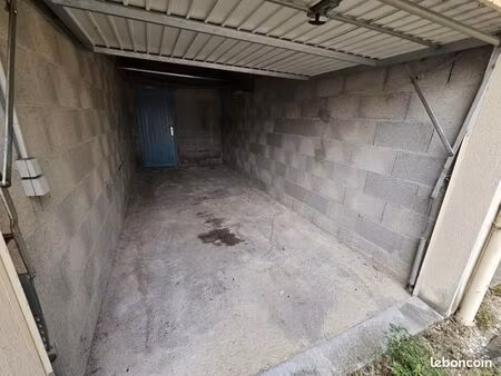 garage/box 15 m² chalamont