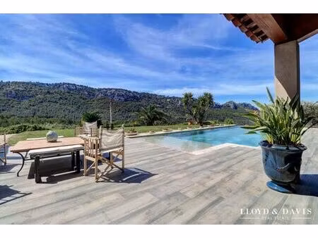 maison de luxe de 6 pièces en vente à le castellet  france