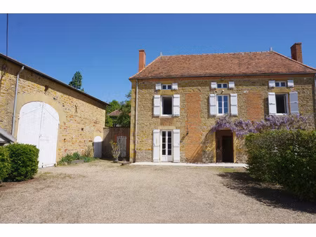 achat maison 4 pièces 137m² paray le monial 71600