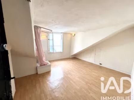 studio à paris (75009)