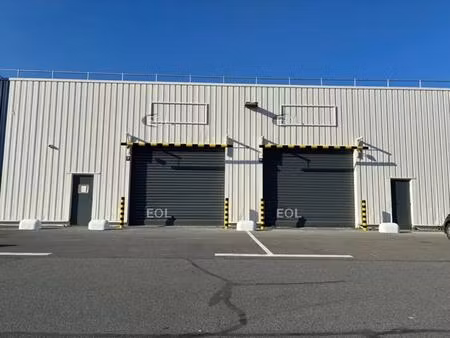 location entrepôt orly 94310 305m²