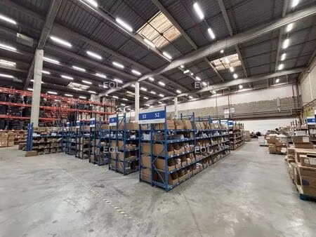 location entrepôt saint ouen l aumone 95310 5914m²