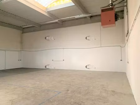 location local d’activités moissy cramayel 77550 225m²