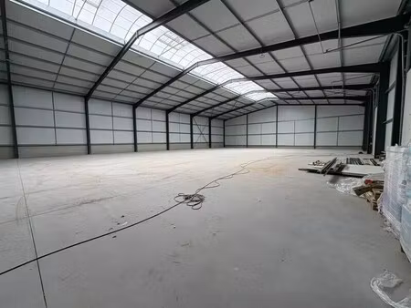 location local d’activités gondecourt 59147 1278m²
