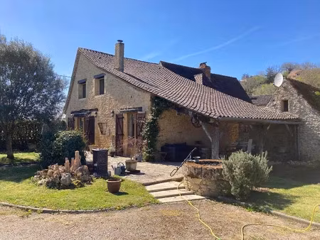vente maison 5 pièces 106 m² à mauzac-et-grand-castang (24150)  249 100 €