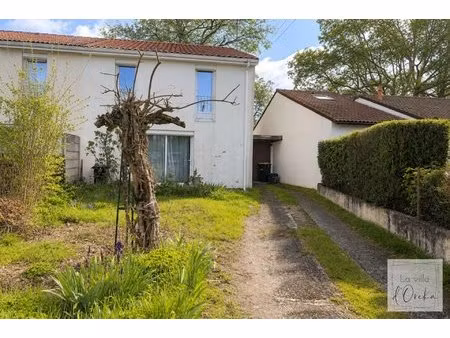 maison à étage de 110m2 avec 5 chambres  agréable jardin et garage
