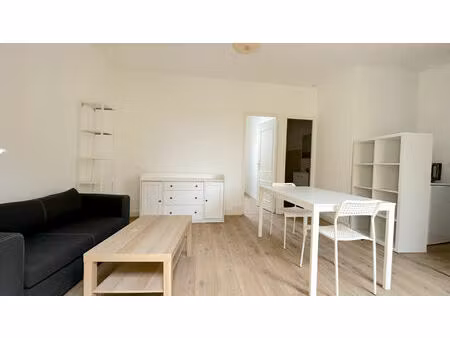 a louer appartement 2 pieces meubles - bordeaux quartier victoire-capucins