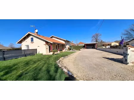maison meillonnas plain pied 102 m2 avec piscine