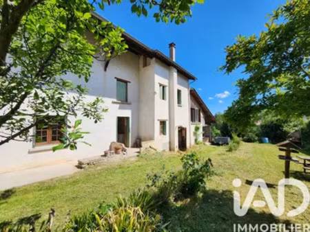 maison à nivolas-vermelle (38300)