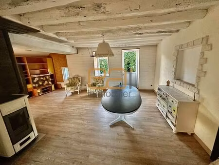 maison de campagne 3/4 chambres  1 3 hectares avec dépendances