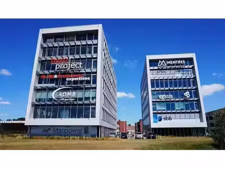 instapklare kantoorruimte te huur langs e40 in aalst