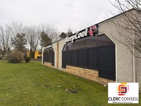 bureau de prestige de 650 m2 en vente - mont-saint-aignan  normandie