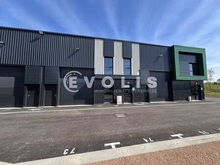 vente local d'activités 196 m² à 2 645 m²