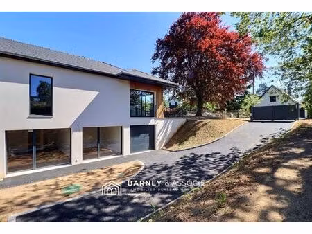 maison de 5 pièces de luxe en vente à mont-saint-aignan  normandie