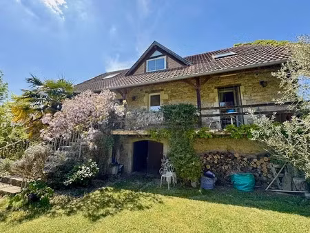 vente maison 4 pièces 115 m² à figeac (46100)  327 000 €