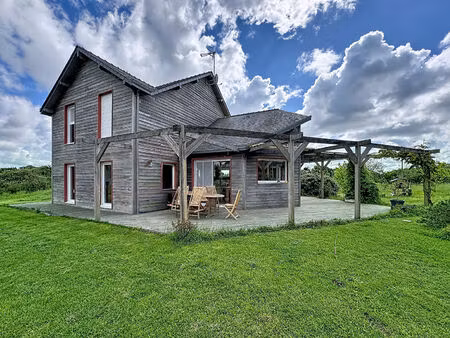 vente maison 6 pièces  135.00m²  val